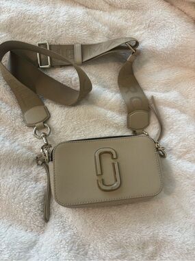 Marc Jacobs Taupe Snapshot Crossbody Camera Bag
